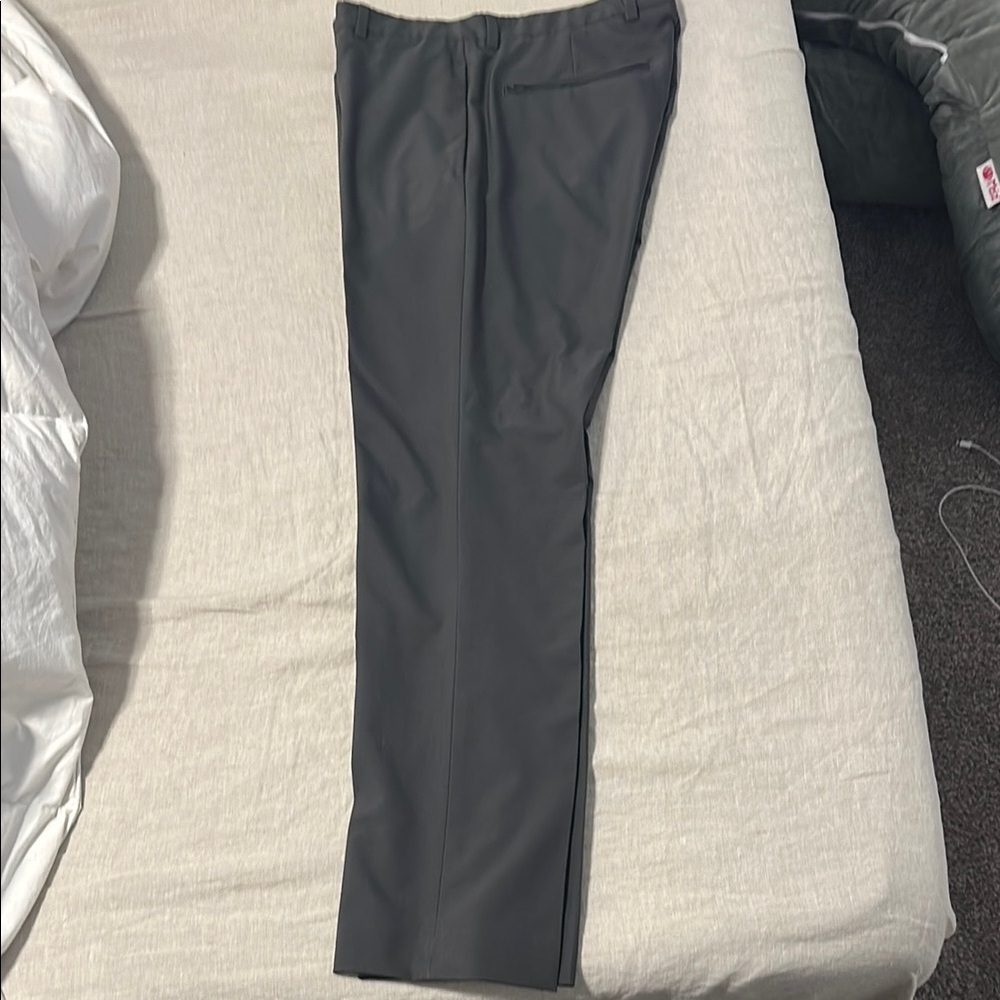 Perry Ellis Gray Dress Pants with Flat Front Design